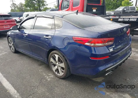 2019 Kia Optima S из США, поврежденный, VIN 5XXGT4L31KG328032